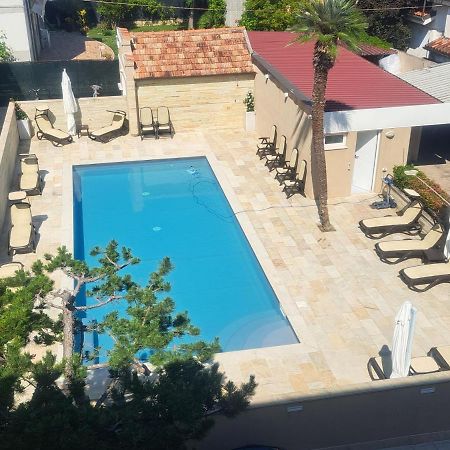 סניגליה Hotel Trieste מראה חיצוני תמונה
