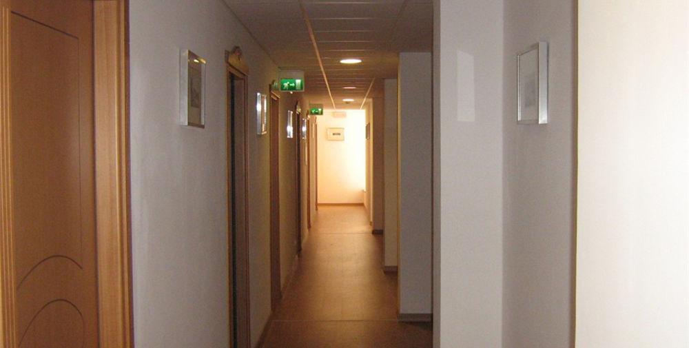 סניגליה Hotel Trieste מראה חיצוני תמונה